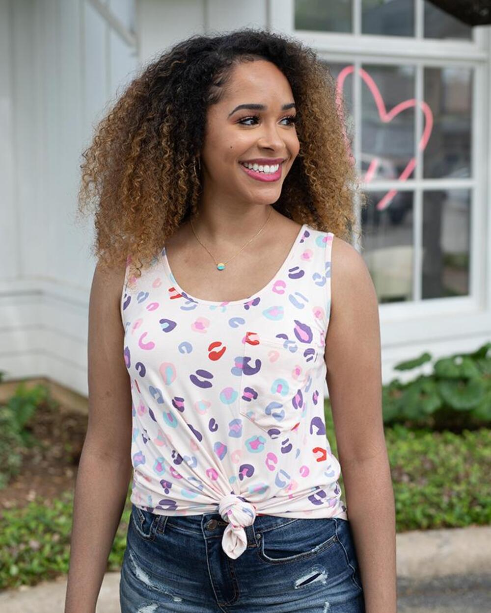 Grace & Lace Leopard Tank Top NWT Pocket Tee Soft Large Rainbow Shirt Summer